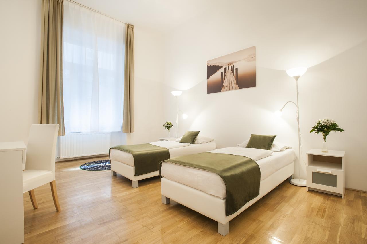 Baross City Apartments Budapest Exterior photo